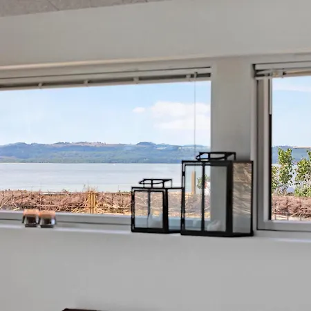 Lovely With Sea View And Activity Room, Ebeltoft